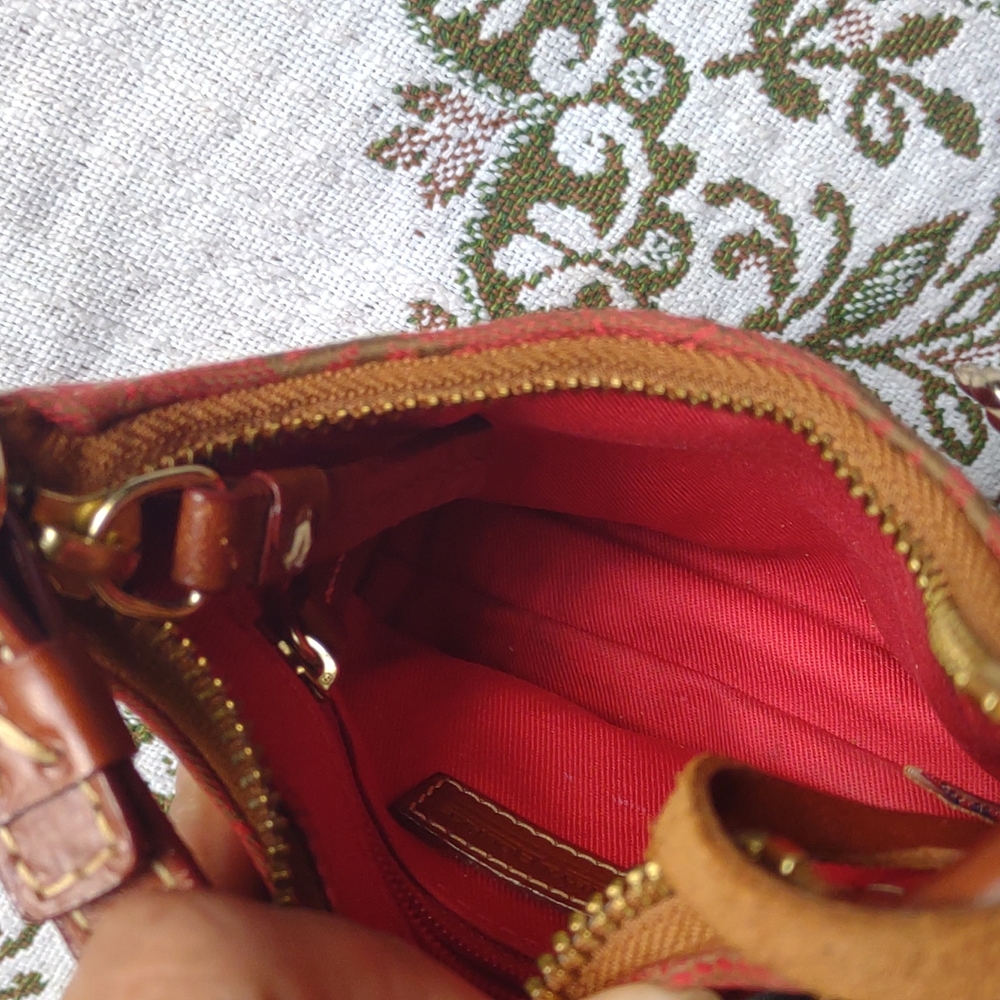 Dooney & Bourke Bitsy Bag - Picture 5 of 16